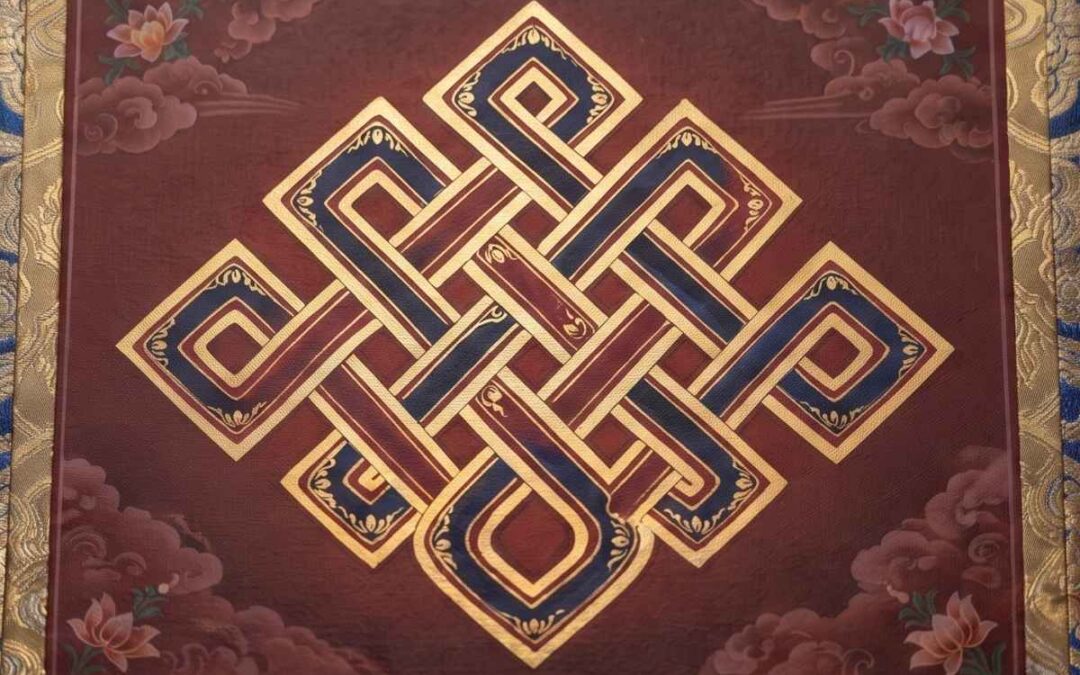 Tibetský uzel: symbol nekonečna, moudrosti a propojení